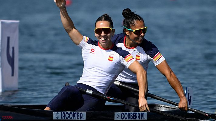 Antía Jacome y María Corbera se meten en semifinales del C2 500