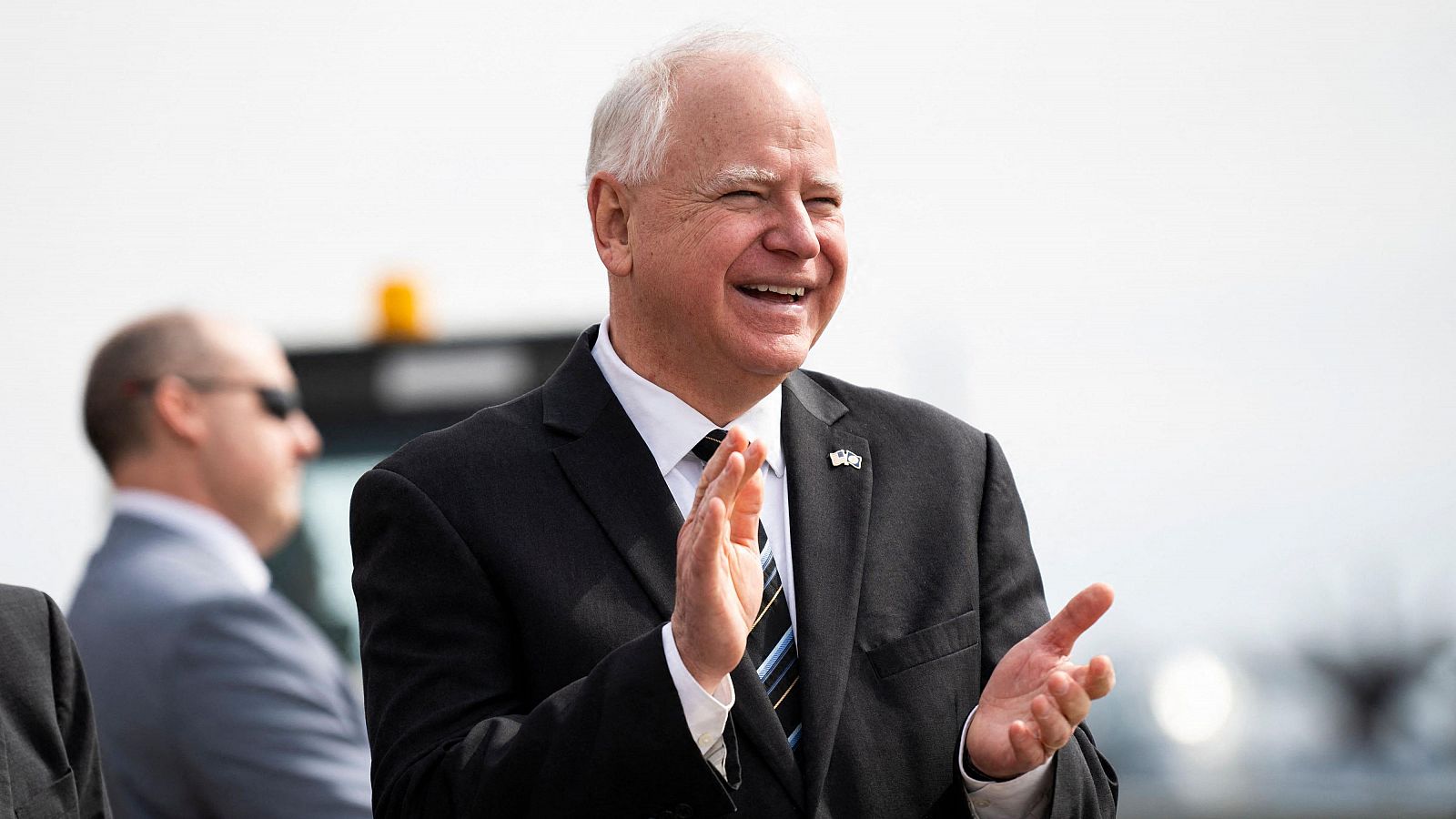 Harris elige al progresista Tim Walz como candidato a vicepresidente - Informativo 24h | Ver