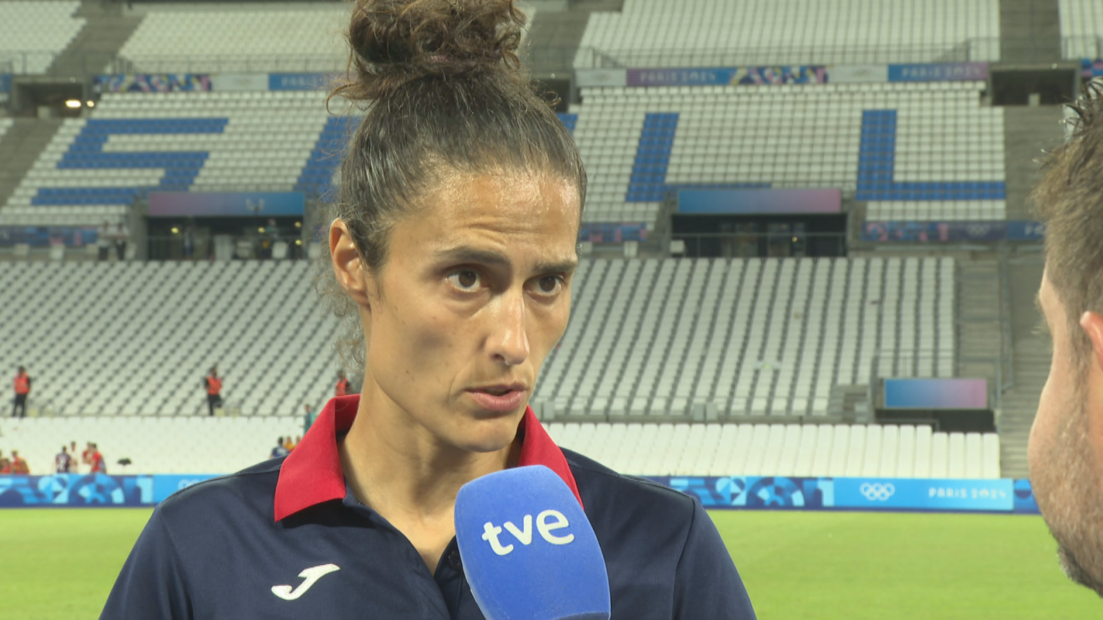 Montse Tomé anima a 'La Roja' después de una dura derrota ante Brasil