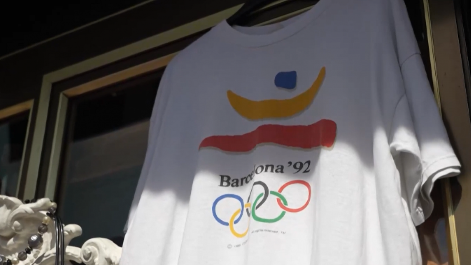 El Mercado de las pulgas de París se viste de Olimpiadas | Ver