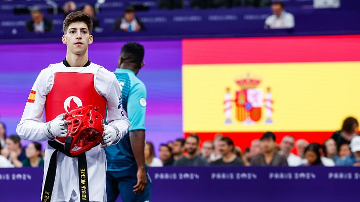 La emoción de Adrián Vicente tras caer derrotado en taekwondo en París 2024