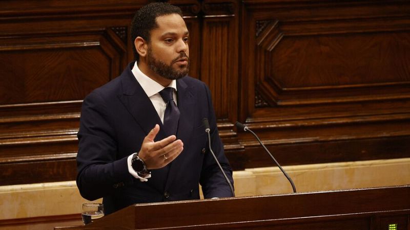 Ignacio Garriga, VOX: "Puigdemont representa lo peor de la política" - Informativo 24h | Ver