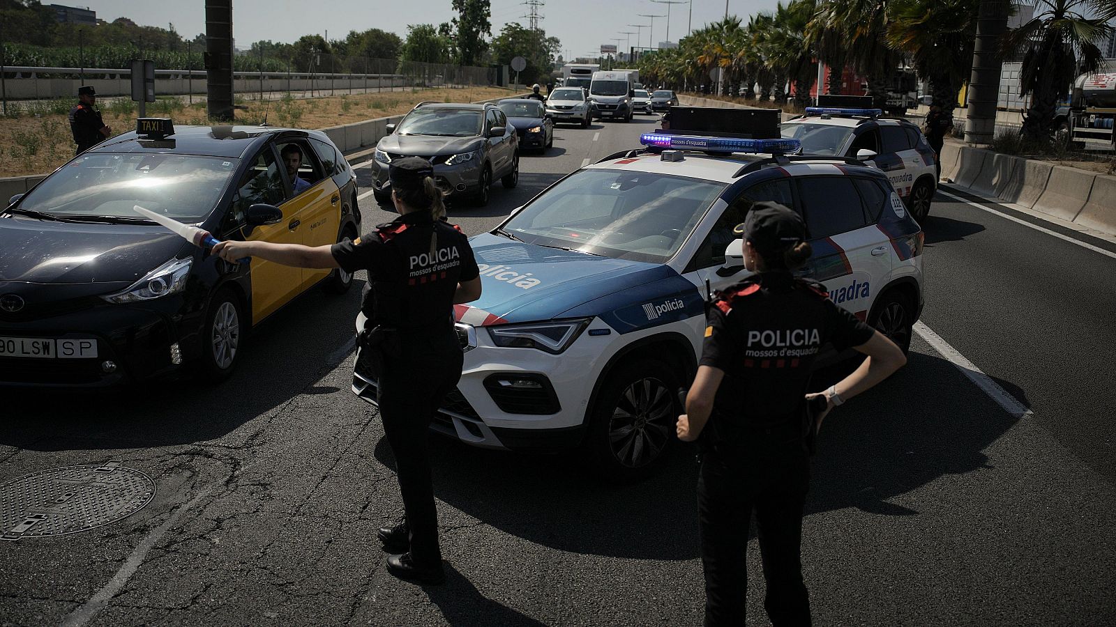 Los Mossos ponen en marcha la Operación Jaula para detener a Puigdemont