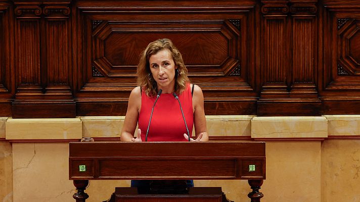 Informativo 24h - Laia Estrada, CUP: "Celebramos que Puigdemont haya podido volver a España, pero no es normal que no haya podido asistir al pleno"