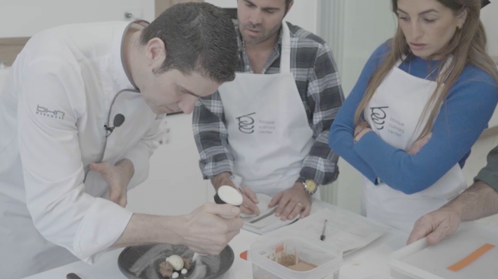 Clase de pastelería con Luis Arrufat en MasterChef 12