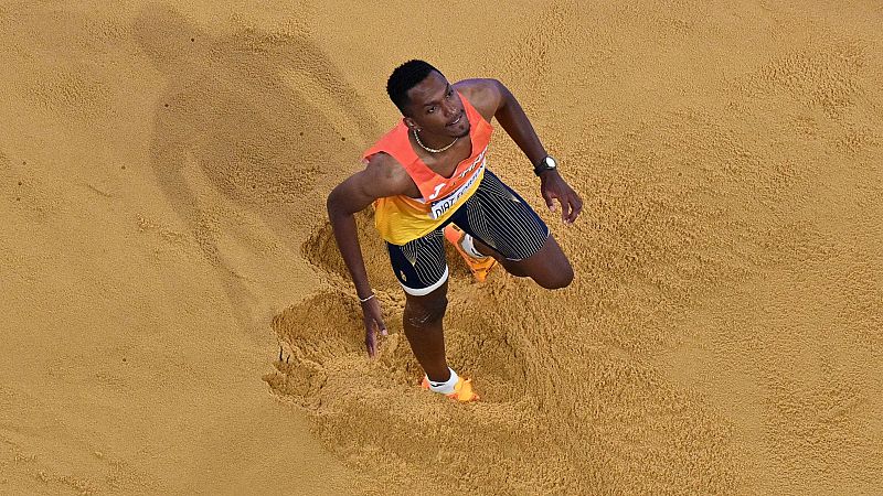 Atletismo final triple salto (M): Jordan Díaz toca el cielo de París y consigue el oro olímpico