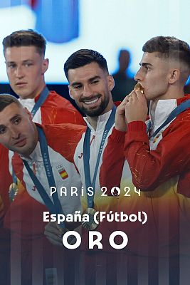Fútbol JJOO París 2024 - La histórica entrega de medallas: los '22 niños felices' de Santi Denia