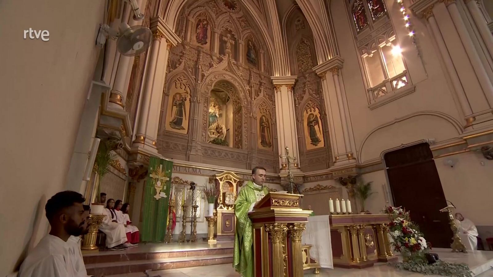 El Día del Señor - Iglesia Nuestra Sra. de los Ángeles, Chamberí