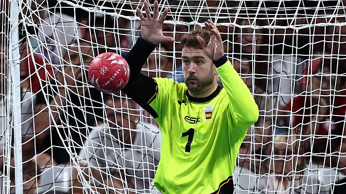 Balonmano JJOO París 2024 - Pérez de Vargas: "Pido perdón a los aficionados por llevarles siempre al paro cardíaco"