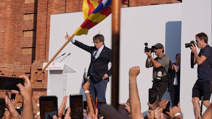Telediario Fin de Semana - La nueva huida de Puigdemont dibuja un escenario incierto para el expresident