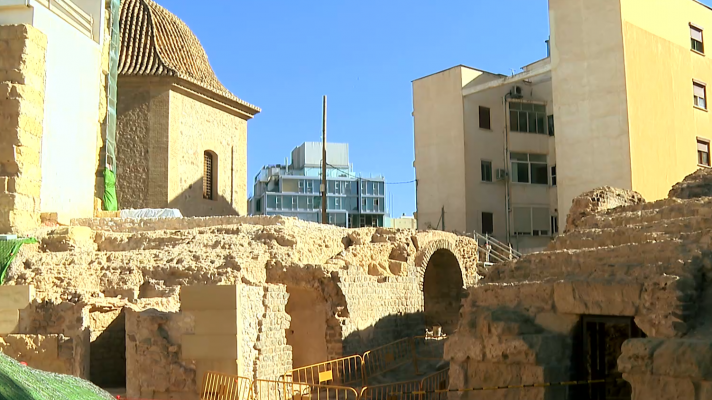 Las excavaciones en el anfiteatro romano de Cartagena sacan a la luz la 'fossa bestiaria'