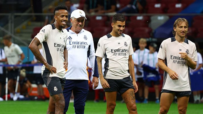 Telediario en lengua de signos - Deportes - 21 horas - 14/08/24 - Lengua de signos