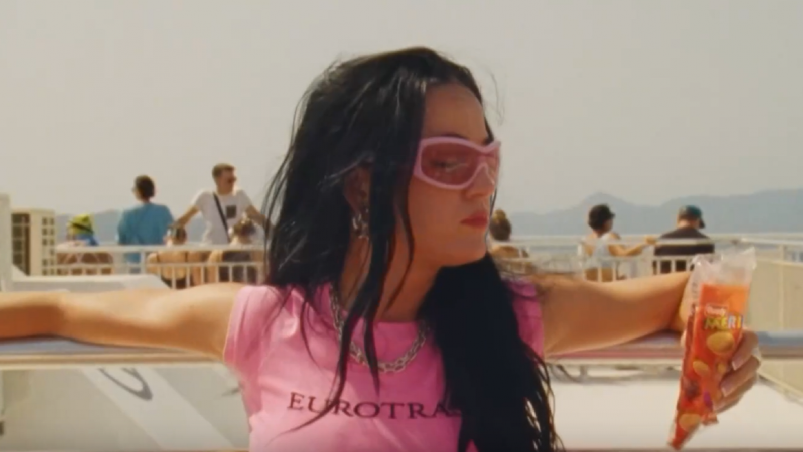 Investigan nuevo videoclip de Katy Perry en Formentera