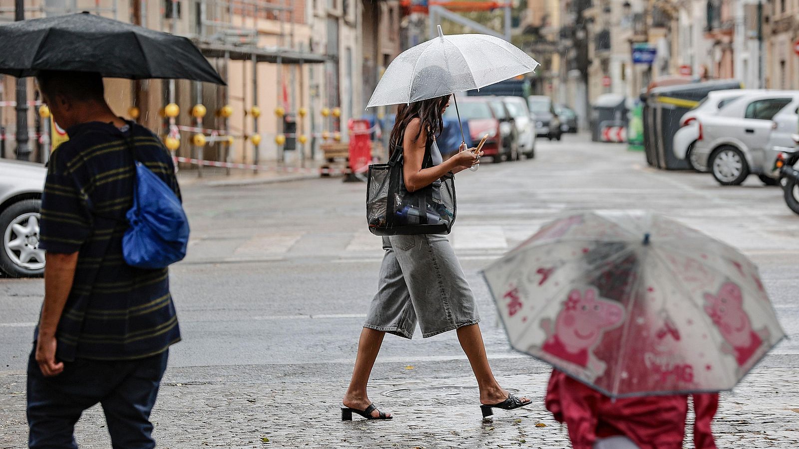 La lluvia y el viento ponen en alerta a Baleares y el este peninsular