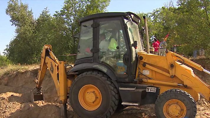Informativo de Madrid - Posible fosa común en Montecarmelo