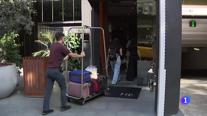 L'Informatiu - Els hotels de Barcelona freguen el 90% d'ocupació