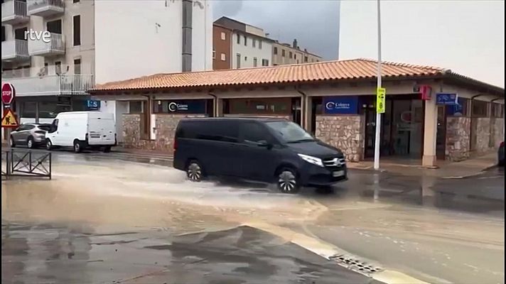 Nueve heridos e importantes daños materiales por lluvias y viento en Baleares y Levante