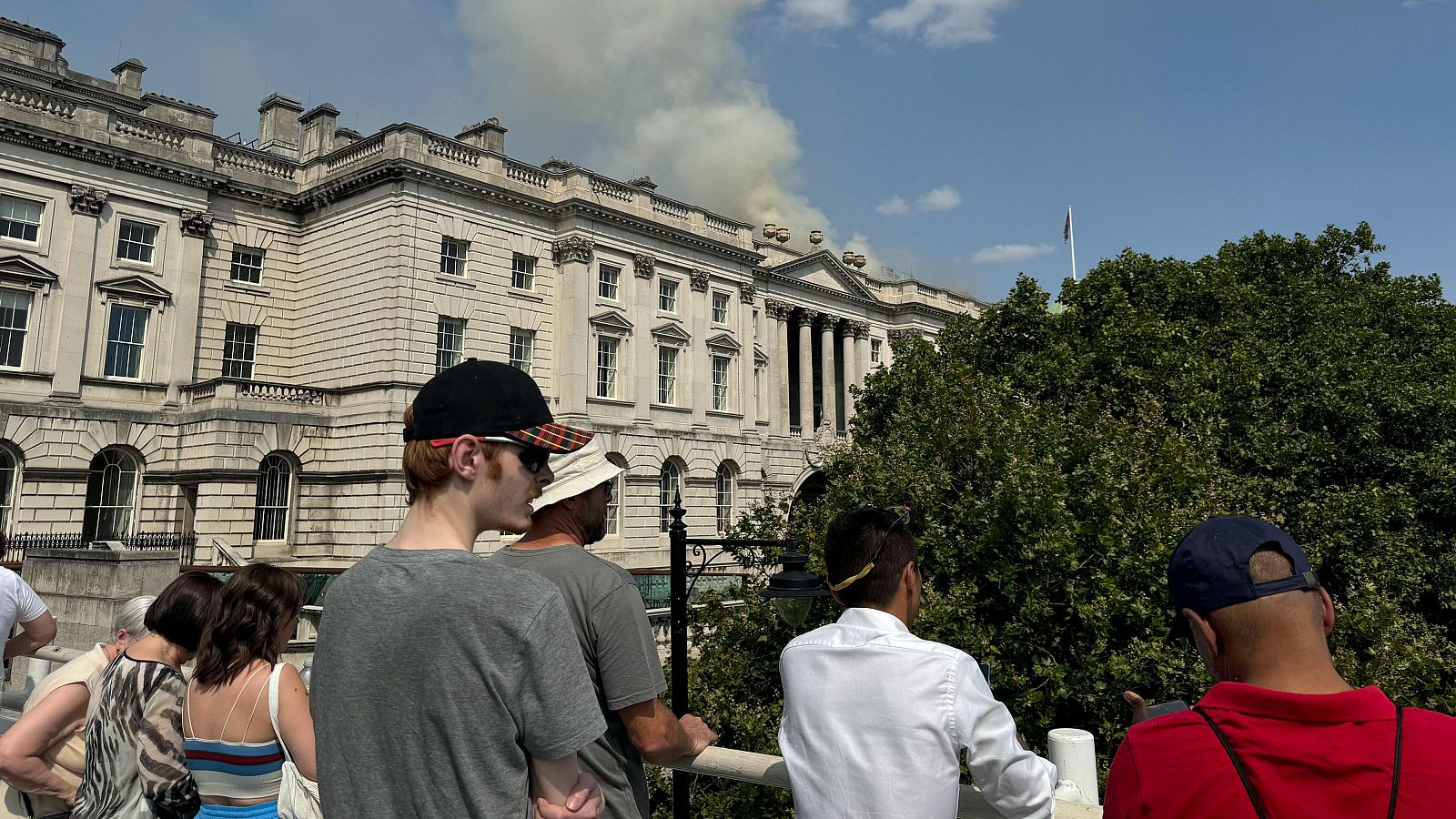 Incendio en el histórico edificio de Somerset House, en Londres