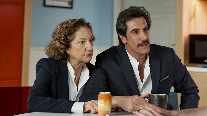 4 estrellas - Corto y cambio