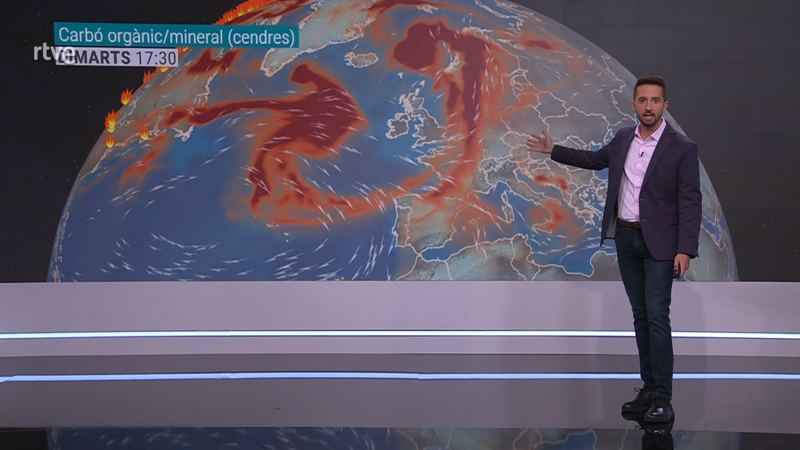 El Temps - Superlluna, fum dels incendis del Canadà i nous ruixats a la vista | Veure