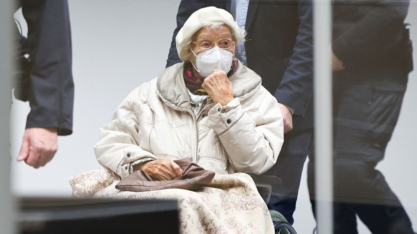 Alemania: condenan a una trabajadora nazi de 99 años | Ver