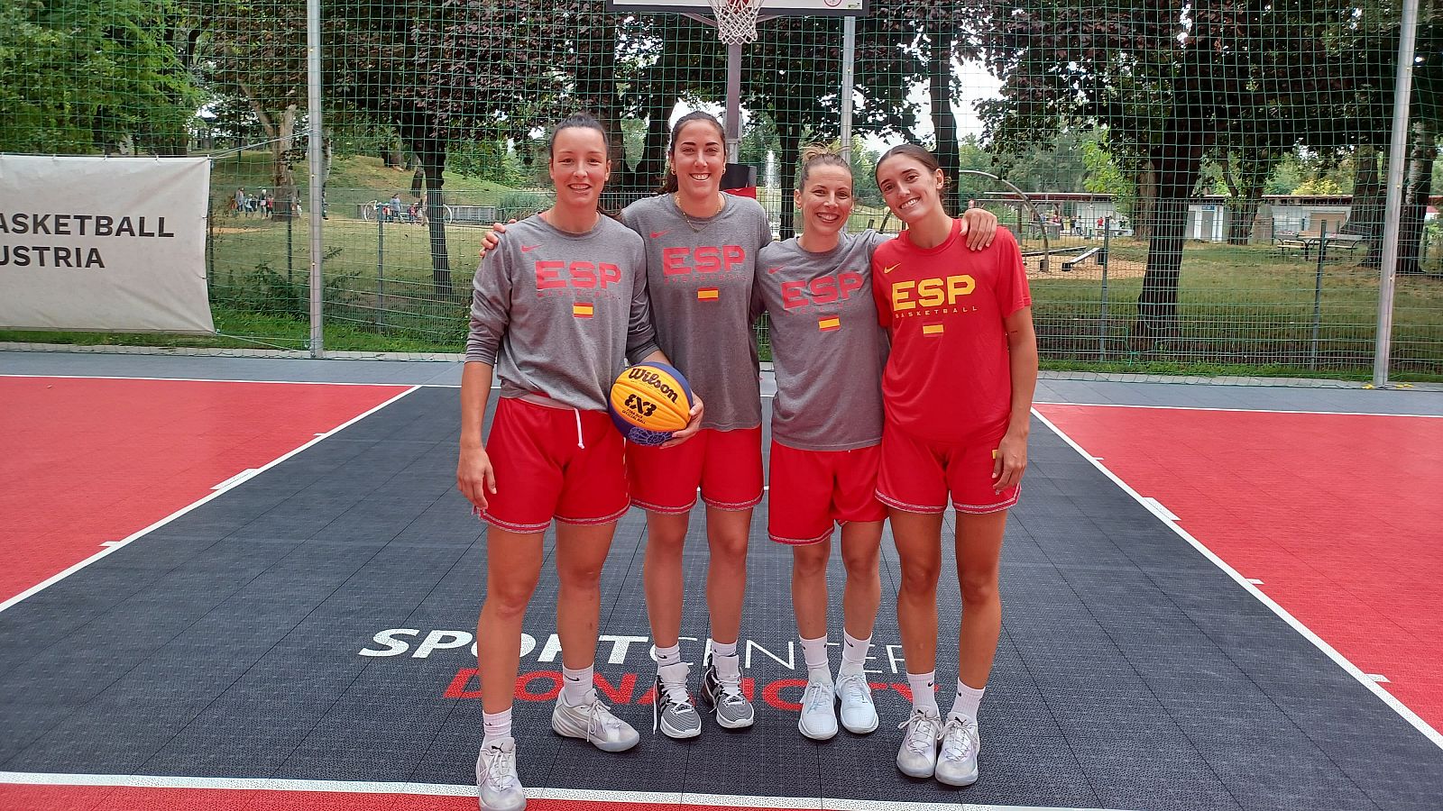 Vega Gimeno: "Venimos al Europeo 3x3 con expectativas altas" - Baloncesto en RTVE | Ver