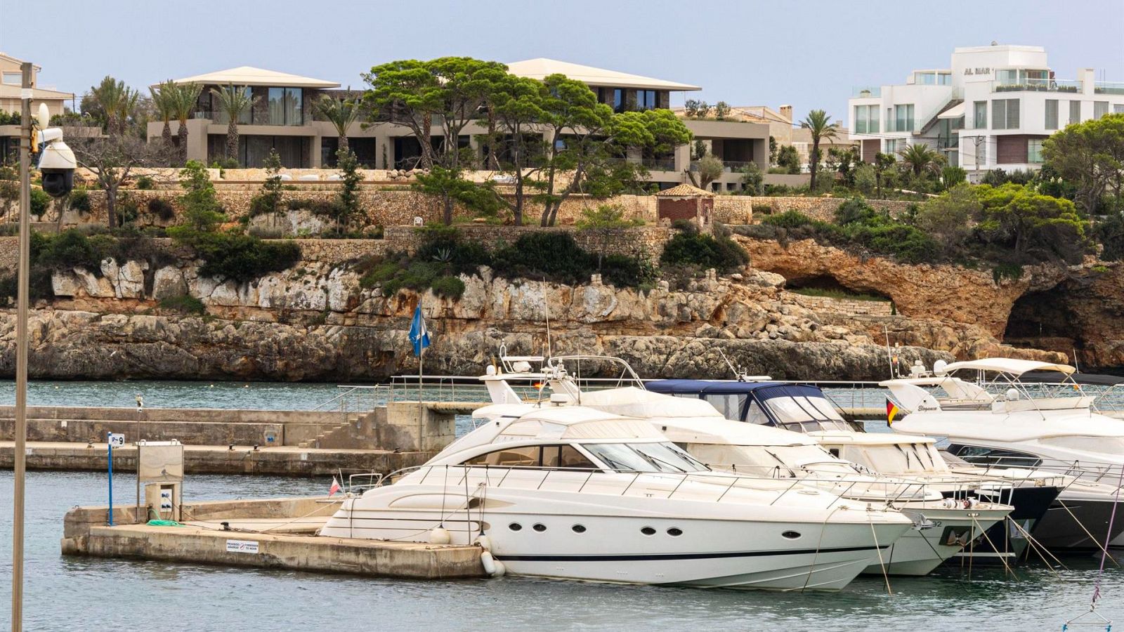 Barcos, protagonistas involuntarios del verano balear