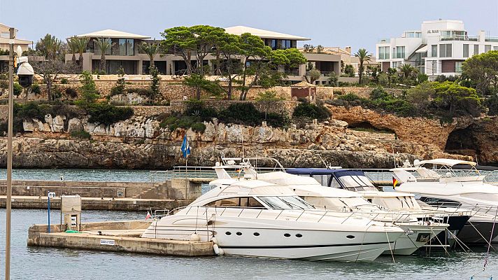 Barcos, protagonistas involuntarios del verano balear: cuando al timón se ponen personas sin experiencia