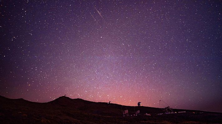 Telediario 2 - Las fiestas veraniegas impiden ver las estrellas en el cielo de La Palma, en Canarias