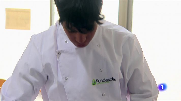 L'Informatiu - La situació dels joves migrants després de fer 18 anys