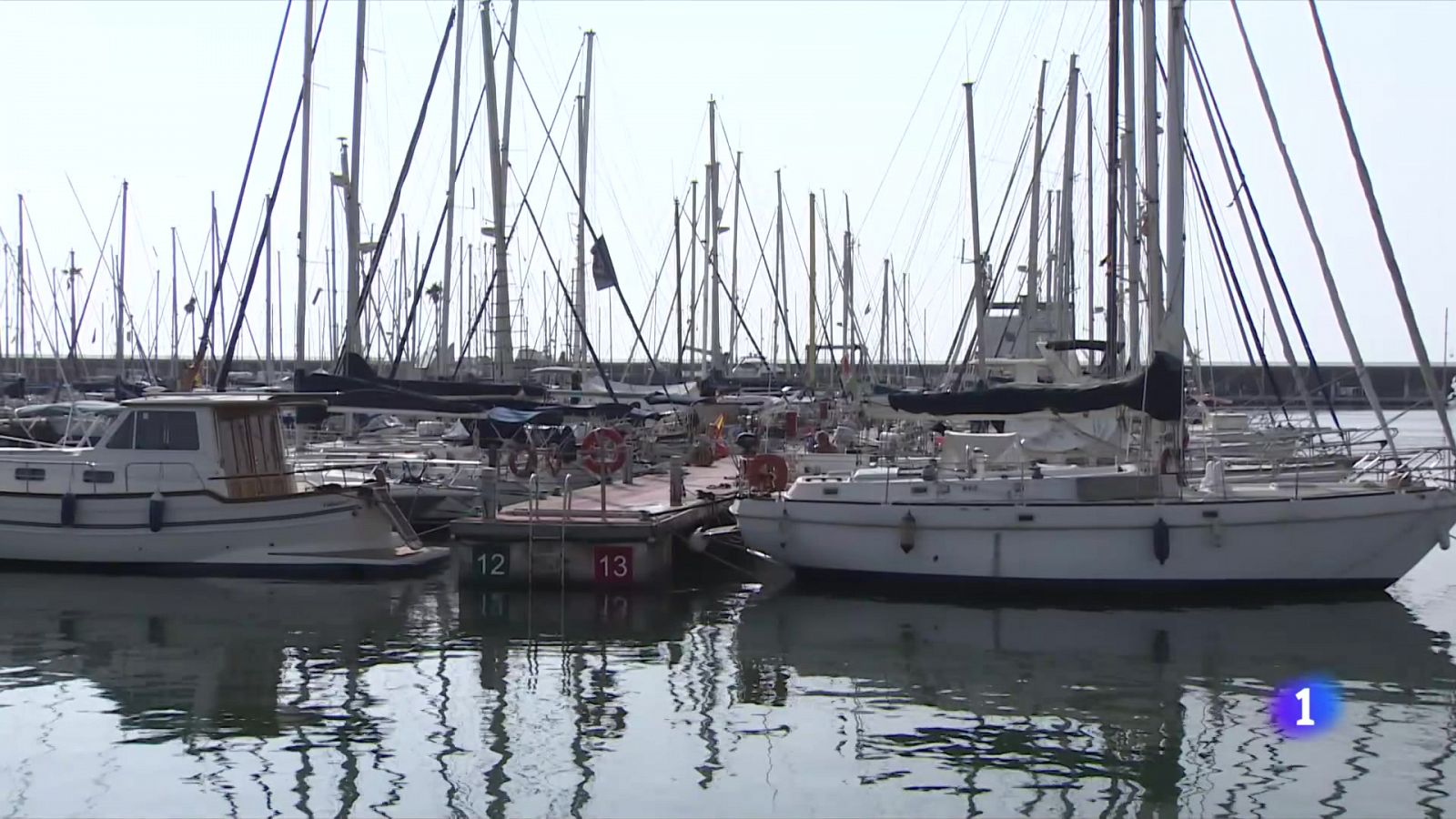 Seguir la Copa Amèrica de Vela des del mar