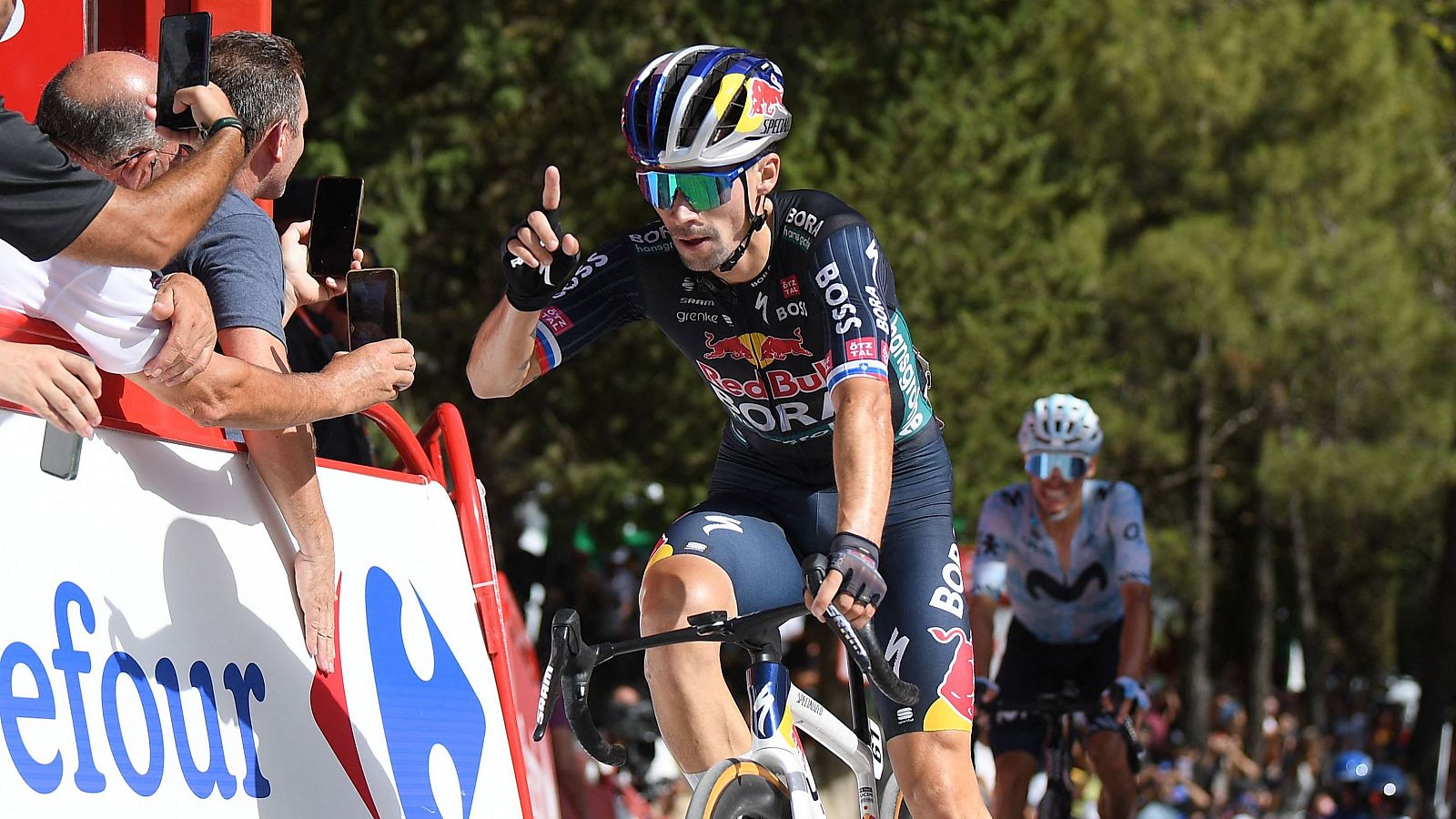 Primoz Roglic gana en Cazorla a Enric Mas y O'Connor pierde casi un minuto en la etapa 8 de la Vuelta