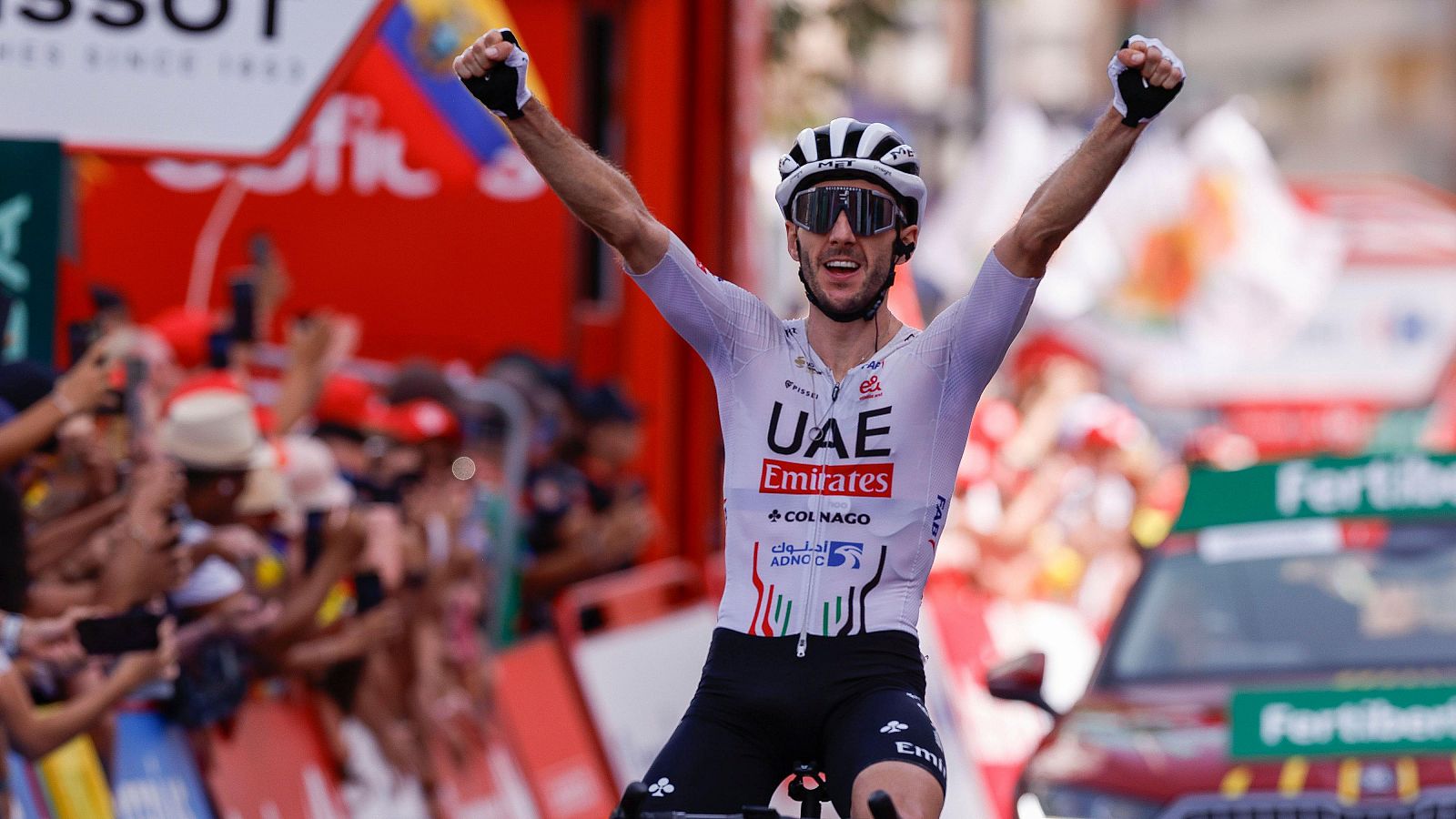 Vuelta 2024 | Adam Yates gana una etapa memorable en Granada