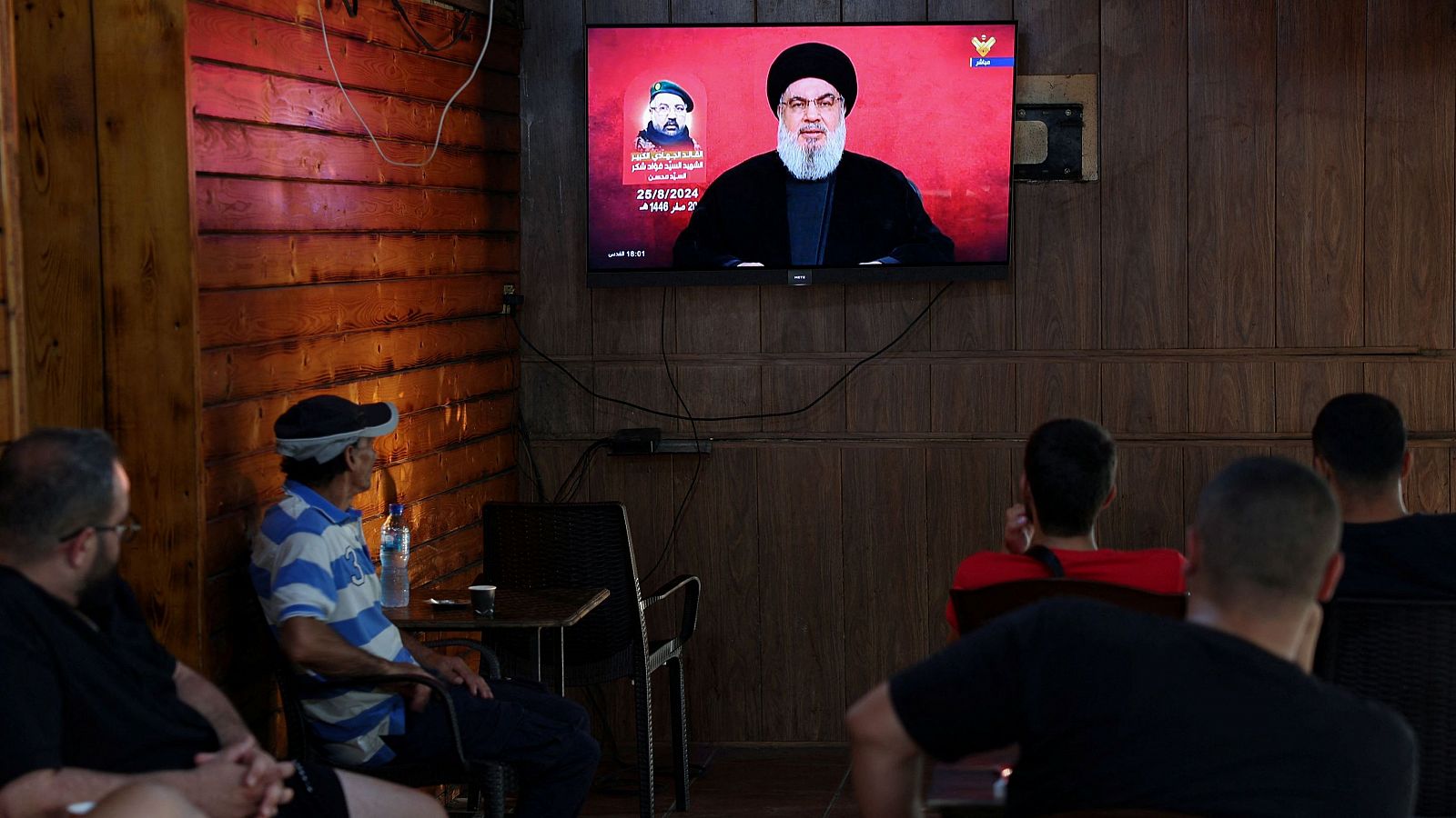 Israel e Hizbulá intercambian ataques aunque esquivan una guerra a gran escala | Ver