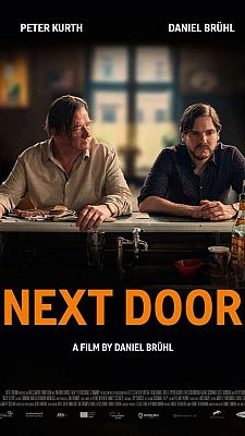 Cinema en català - La porta del costat