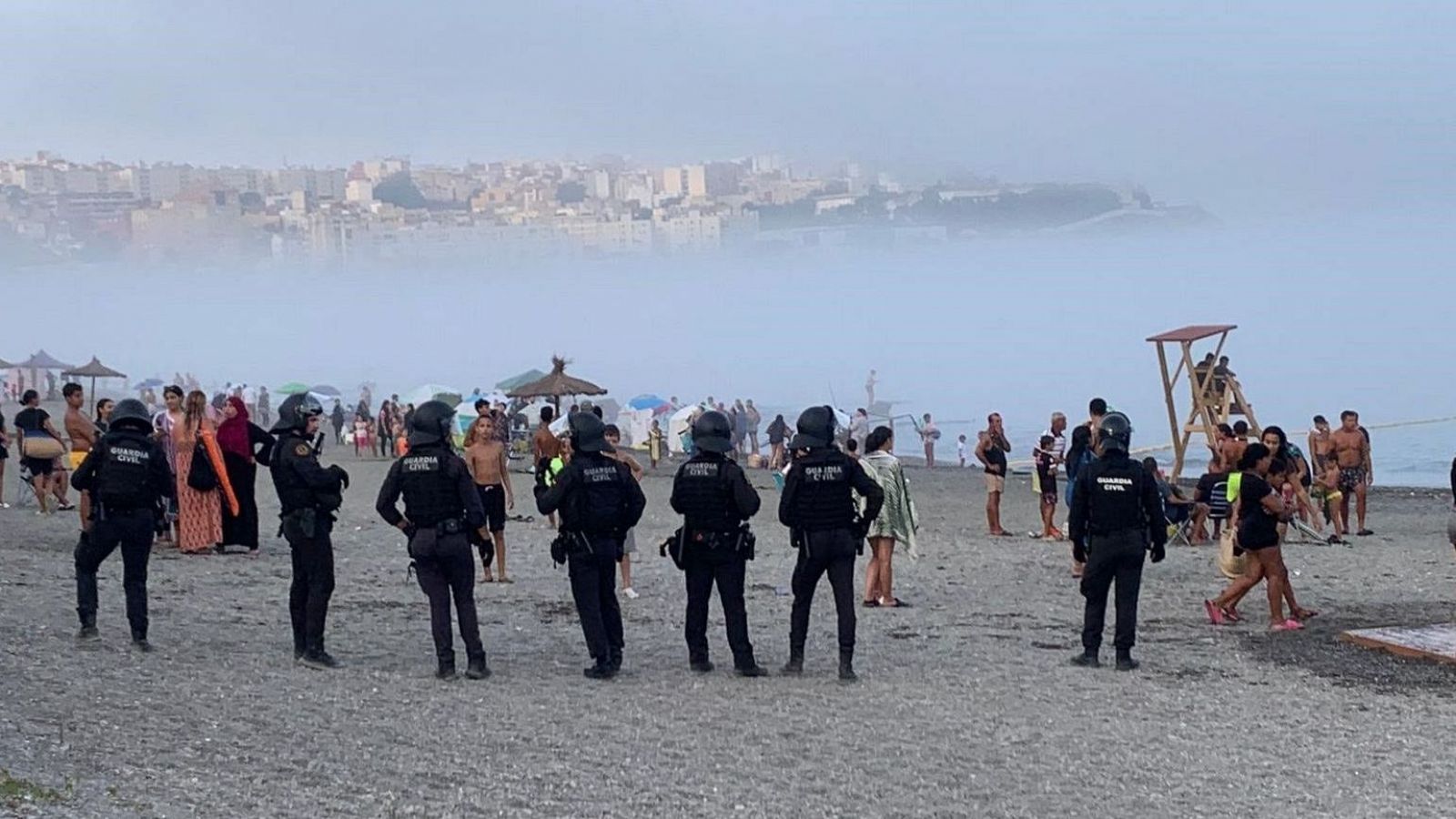 Ceuta vuelve a pedir "auxilio" al Gobierno ante la "extrema presión migratoria" | Ver