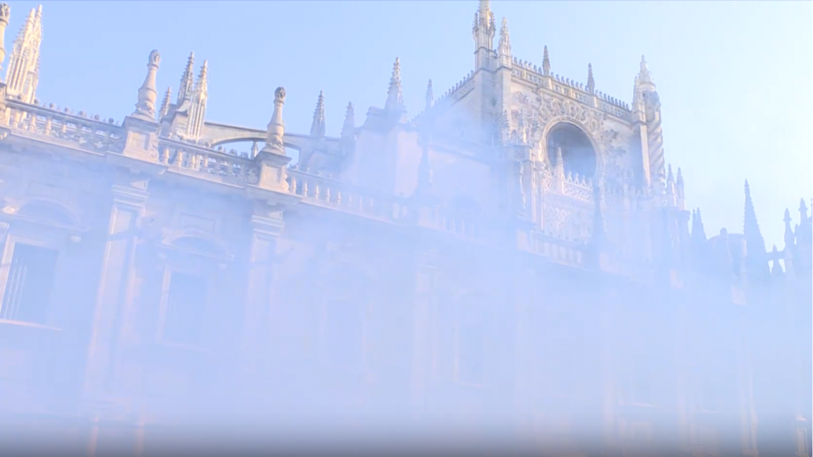 Simulan un incendio en el archivo de Indias de Sevilla