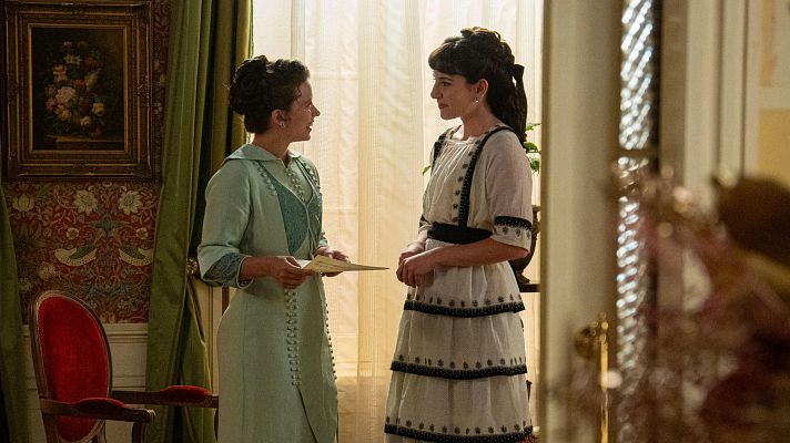 La promesa - La Promesa: Julia llega inesperadamente a palacio