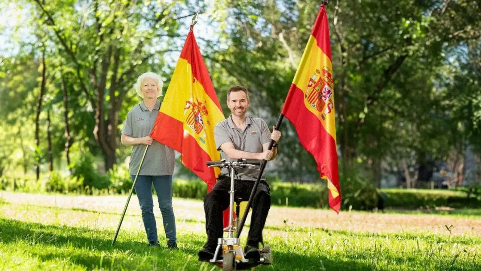 Marta Arce y Álvaro Valera; abanderados en la apertura de los Juegos Paralímpicos de París