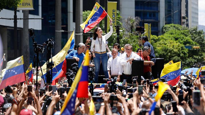 La oposición vuelve a tomar la calle para exigir a Maduro la publicación de las actas un mes después de las elecciones