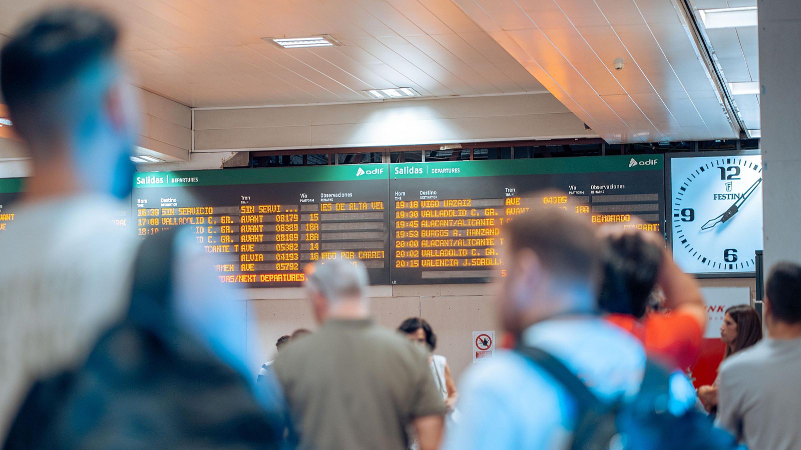 El PP pide la dimisión de Puente por las incidencias ferroviarias