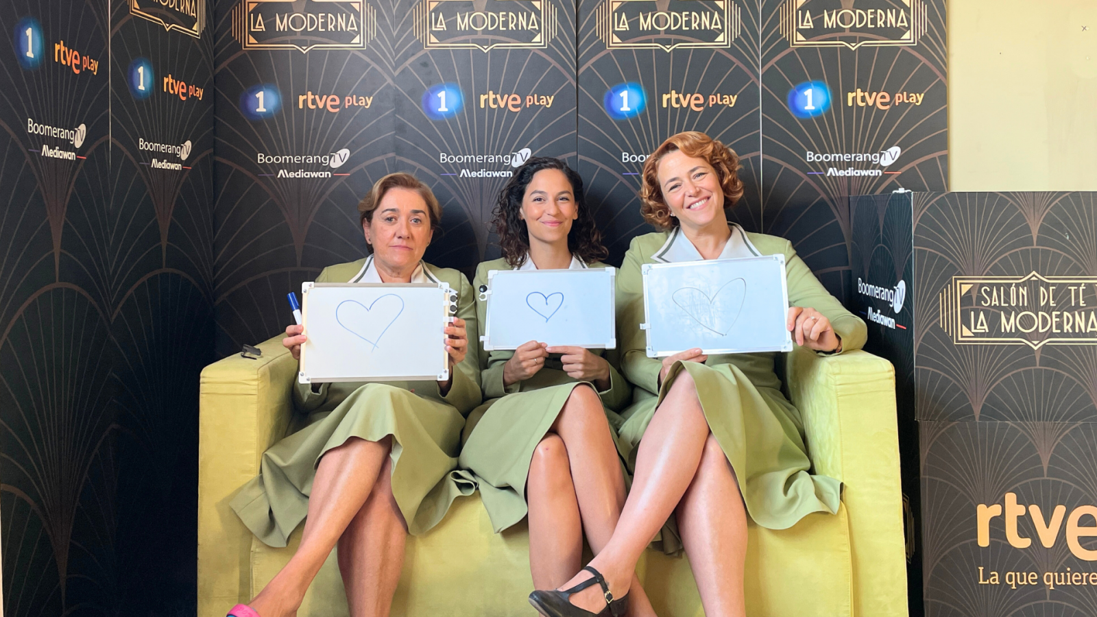 '¿Quién es más...?' con las actrices de 'La Moderna' - Salón de té La Moderna | Ver