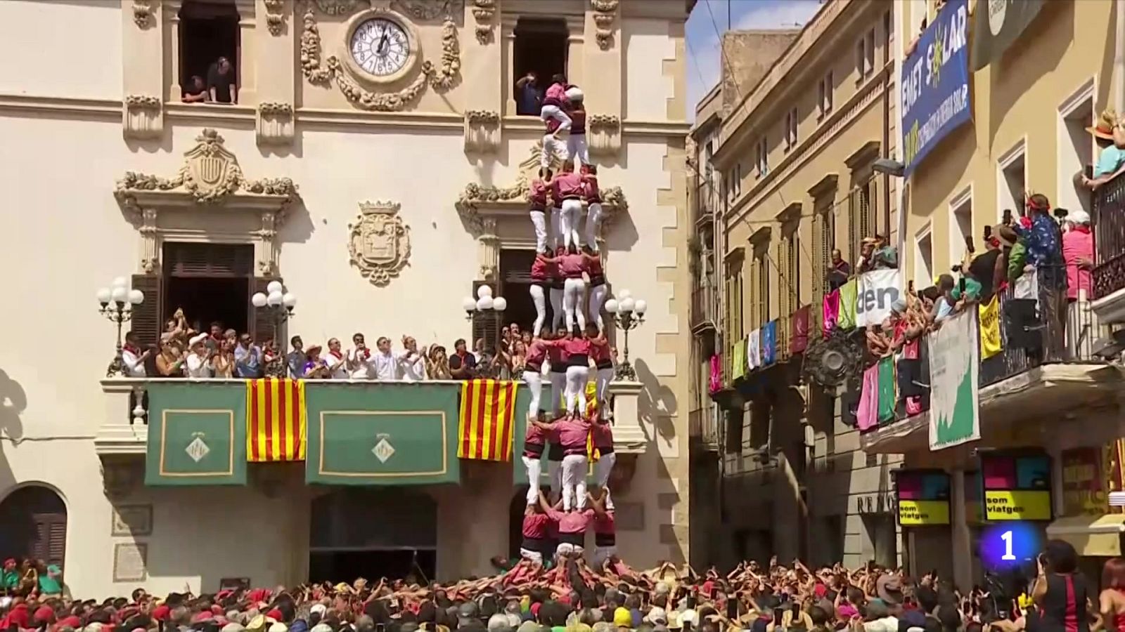 Castellers y seguridad: una tradición de la que es imposible eliminar el riesgo - Telediario Fin de Semana | Ver