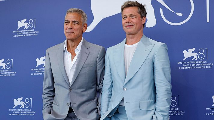 George Clooney y Brad Pitt presentan 'Lobos' en la Mostra de Venecia