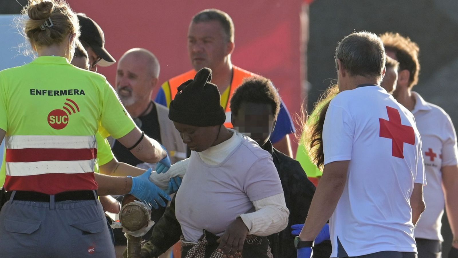 Más de cien menores migrantes no acompañados han llegado esta semana a Canarias