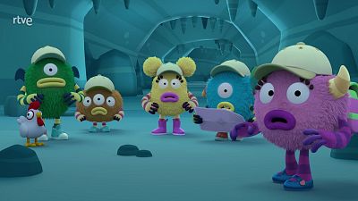 El fantasma - Momonsters en inglés | Watch