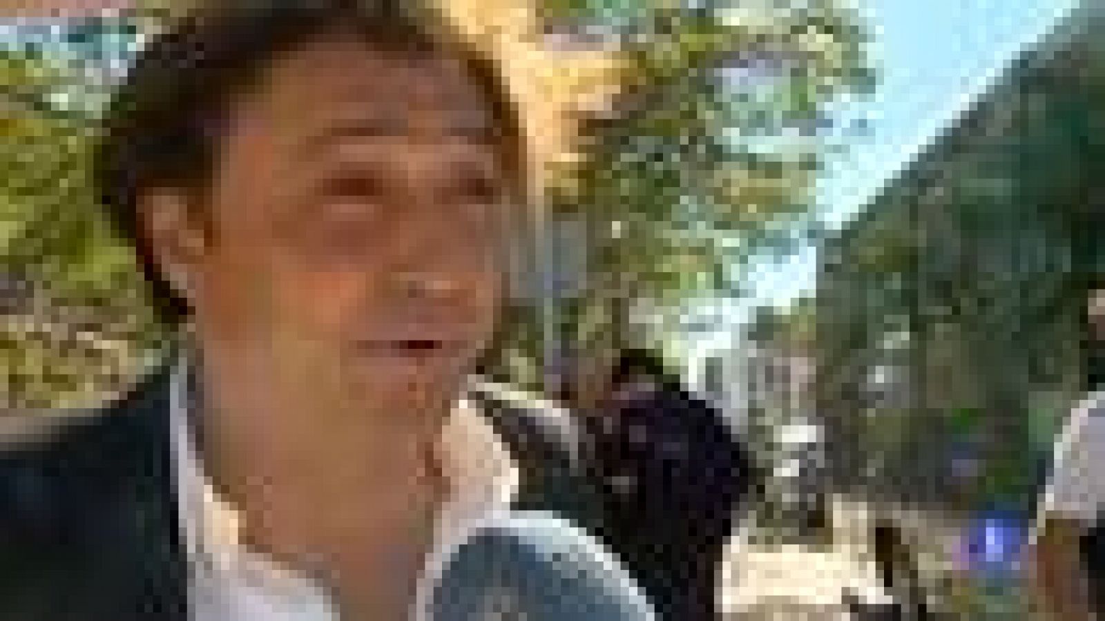 Históricos 'colchoneros' celebran el Gordo de la Lotería | RTVE | Ver