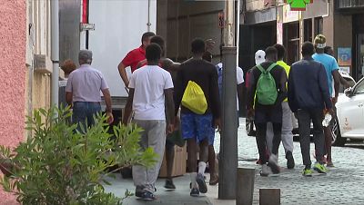 Polmica por la presin migratoria en Canarias: centro de acogida de Valverde en la isla de El Hierro al triple de su capacidad