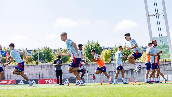 Segundo entrenamiento de España antes de su encuentro con Serbia en la Nations League