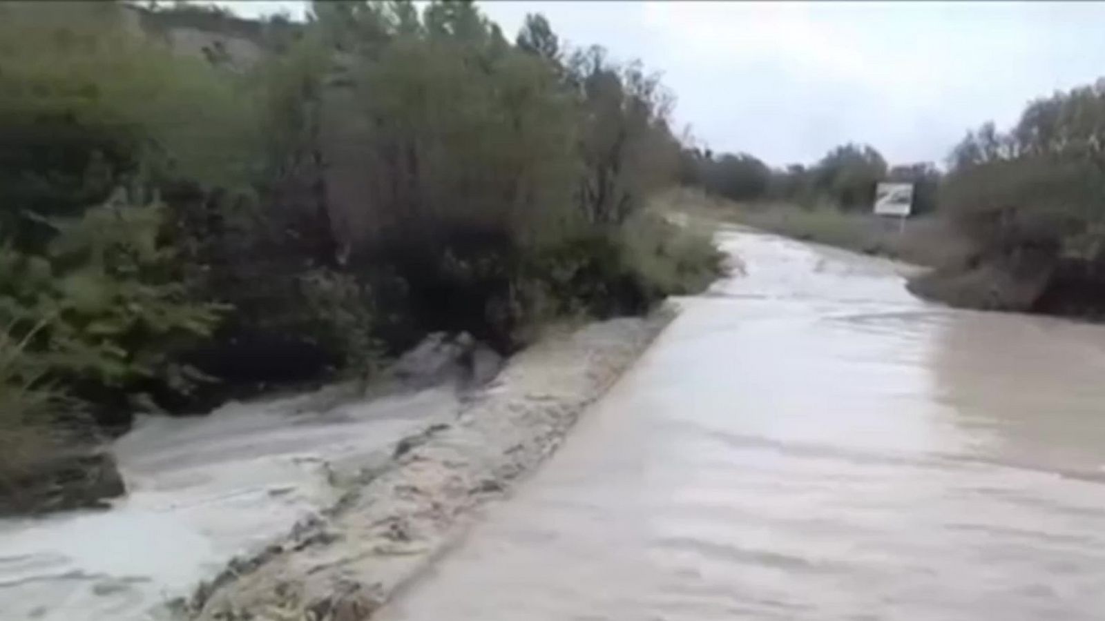 Un fallecido e inundaciones en Baleares y Aragón por las lluvias